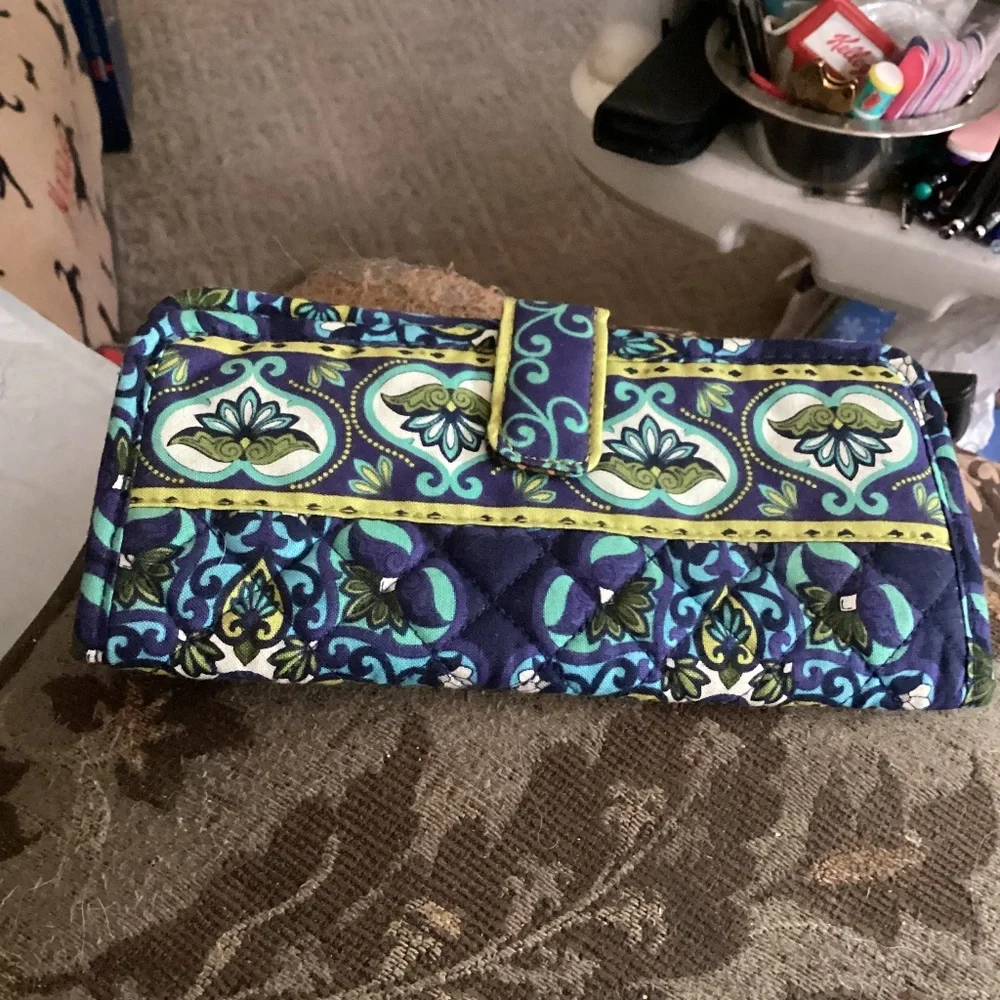 Wallet - Picture 1 of 3